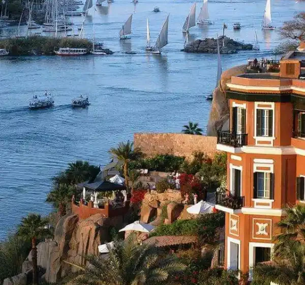 Nile cruise Luxor Aswan