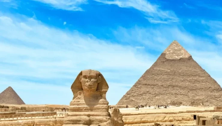 Tour Giornaliero: Dalle Piramidi di Giza a Saqqara